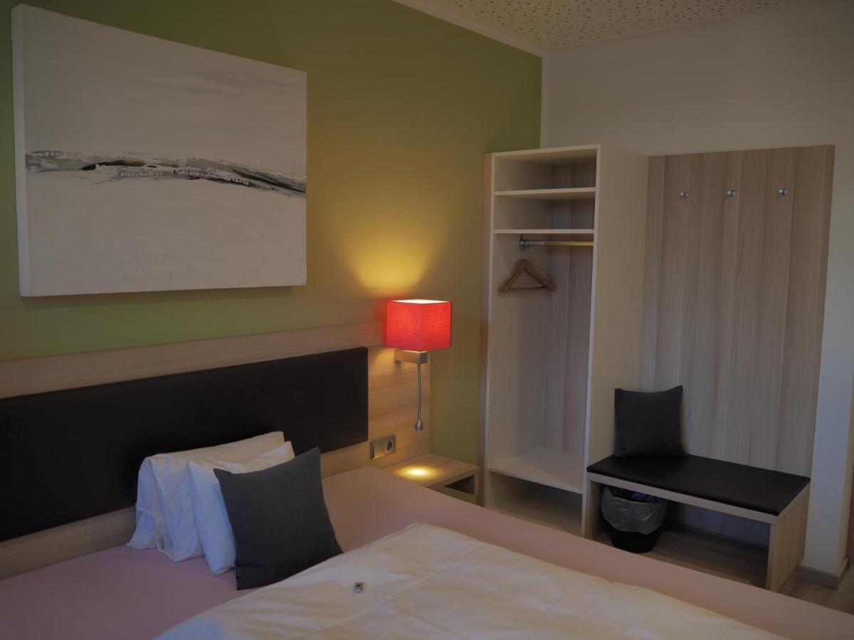 Hotel „Zur Linde“ Ehingen  Εξωτερικό φωτογραφία